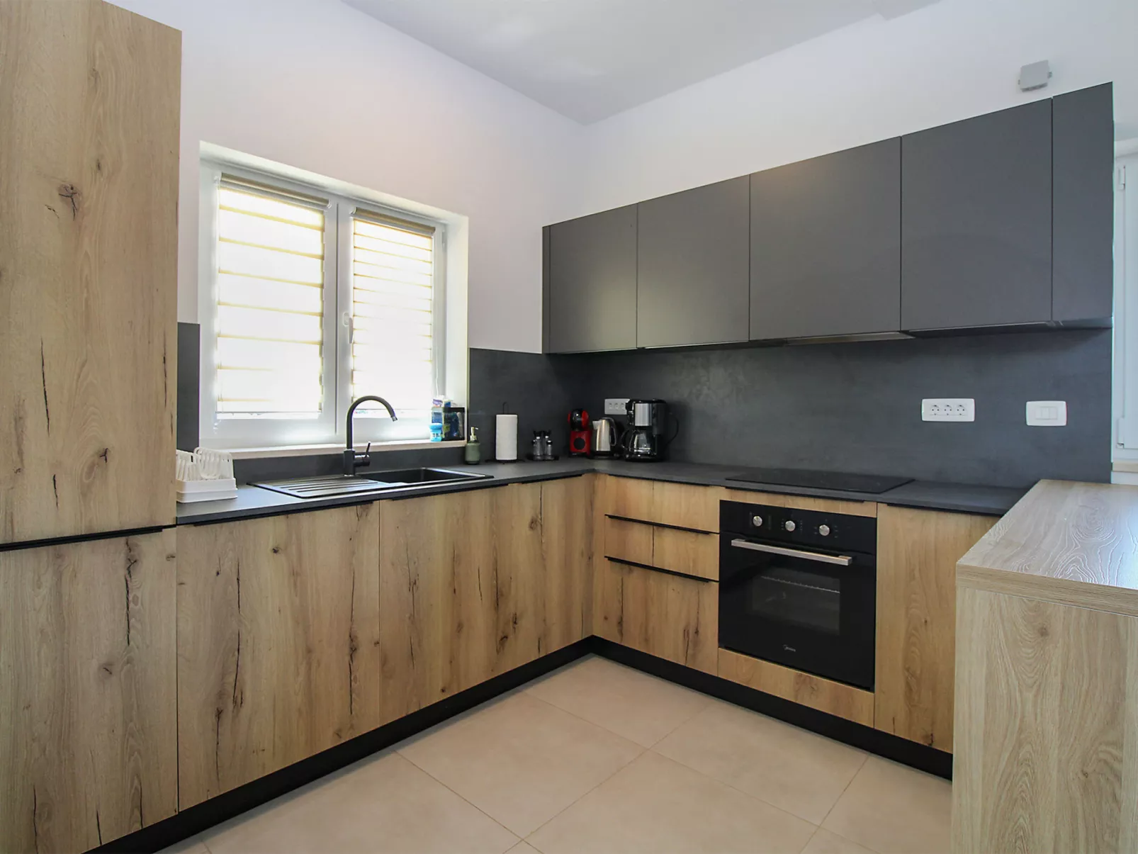 House 2351 - Dedans