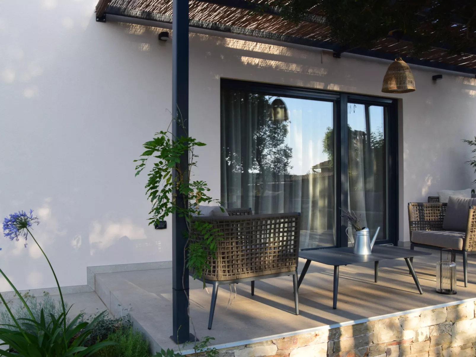 House 2306 - Outside