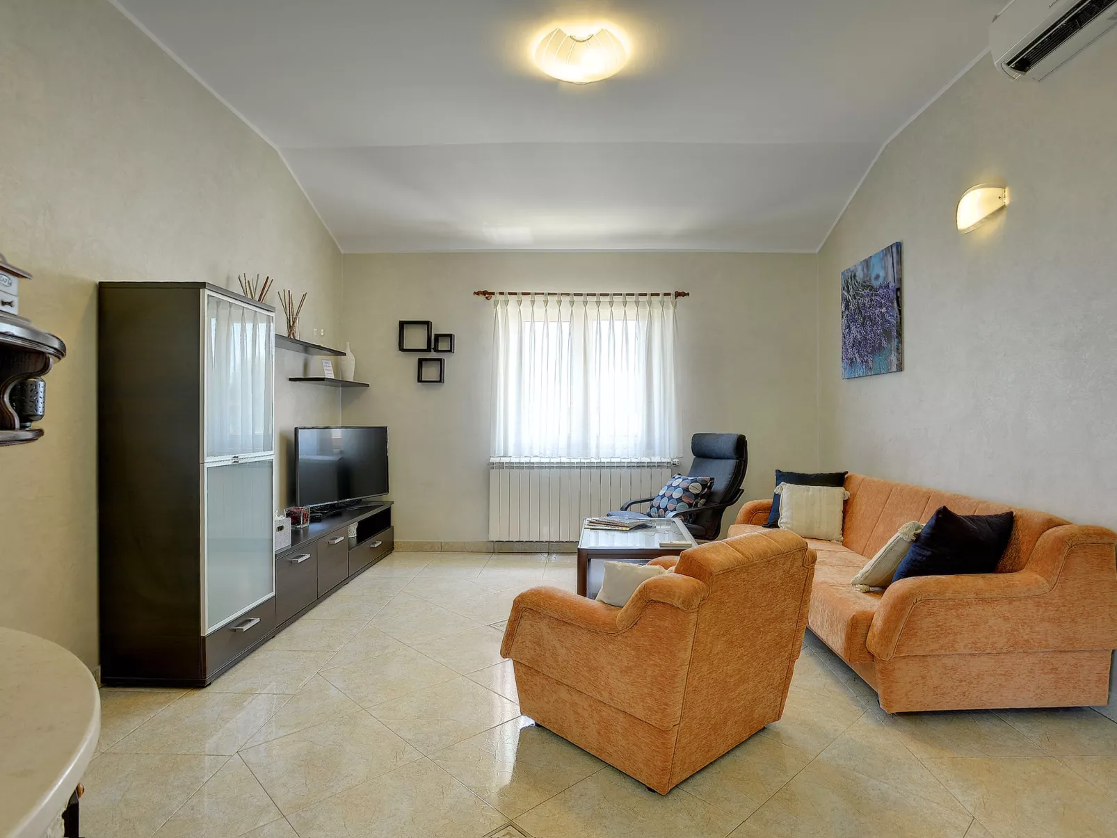 Villa Maria Betiga - Inside