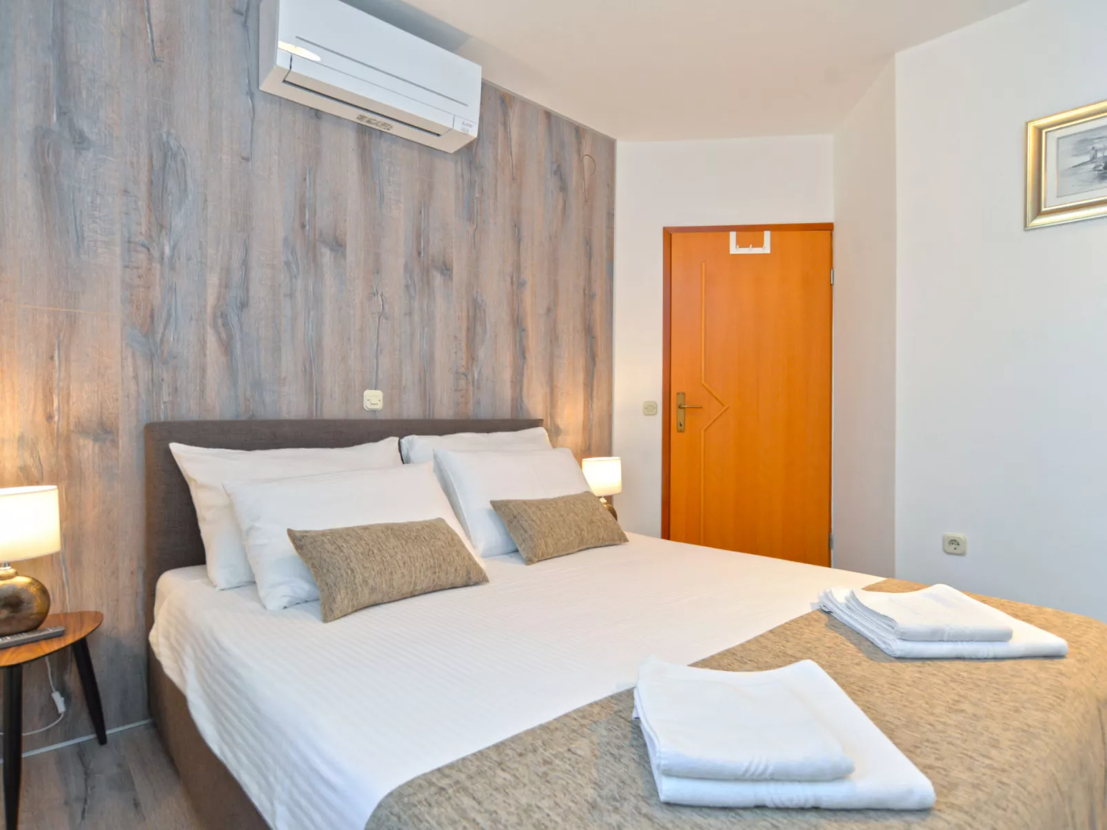 Apartment 1299 - Inside