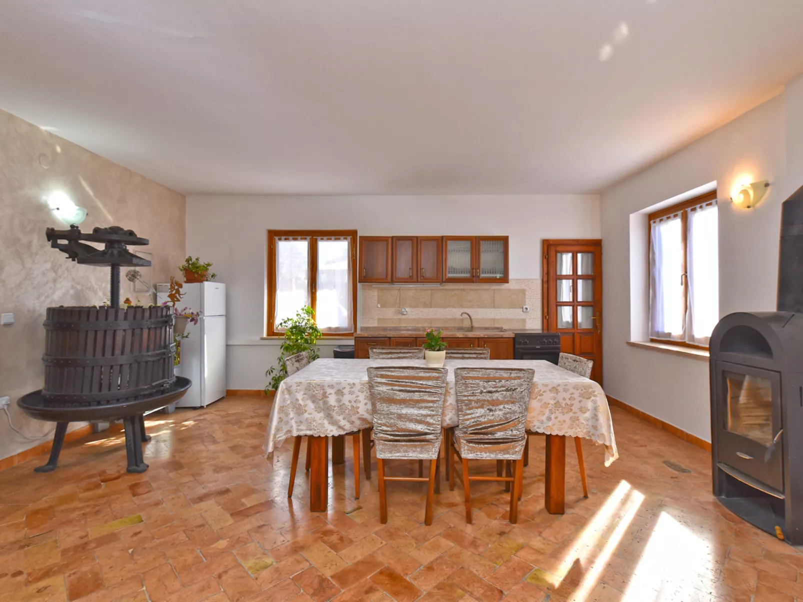Apartment 1945 - Inside