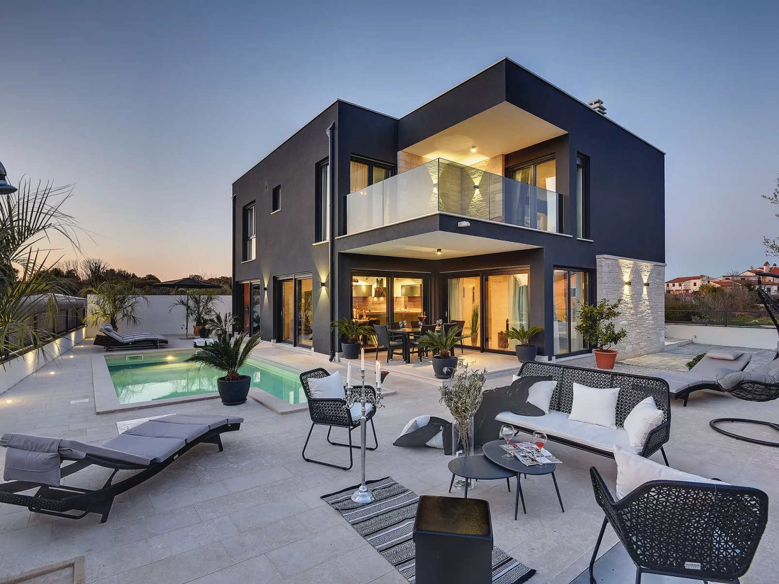 Villa Orion - Outside