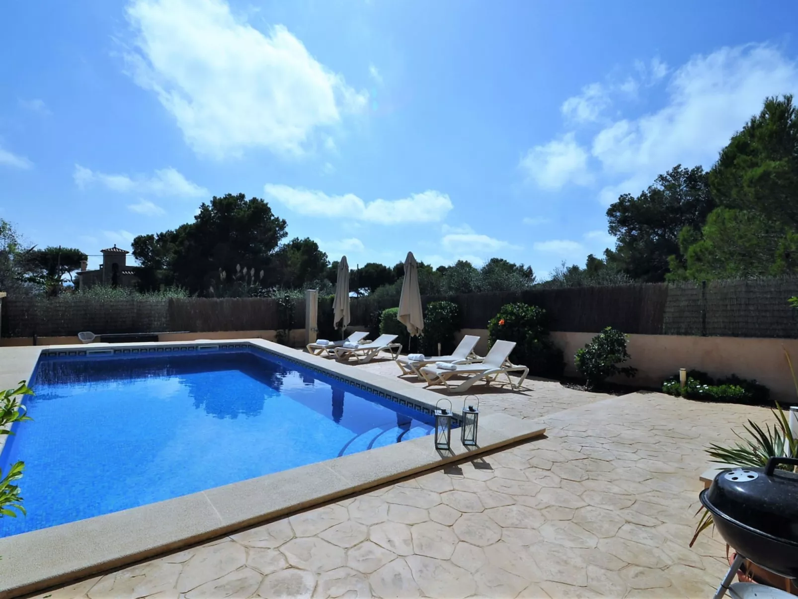 Preciosa villa con vistas al mar, piscina privada, aire acondicionado y wifi id - Draußen