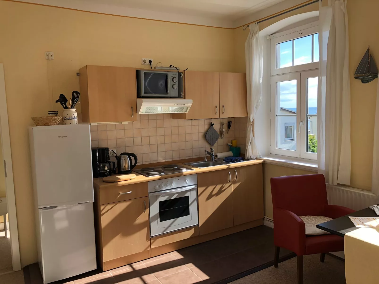 Freundlich eingerichtete Wohnung mit Meerblick - Inside