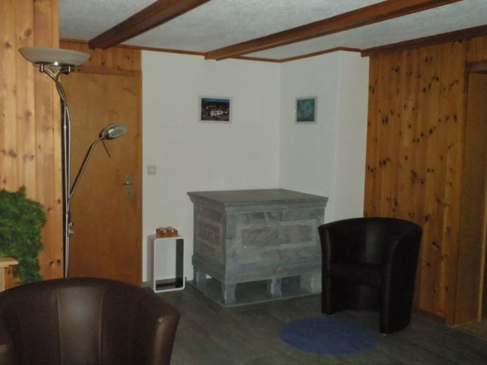 Casa Curgnun Collenberg, Morissen, (Morissen). - Drinnen