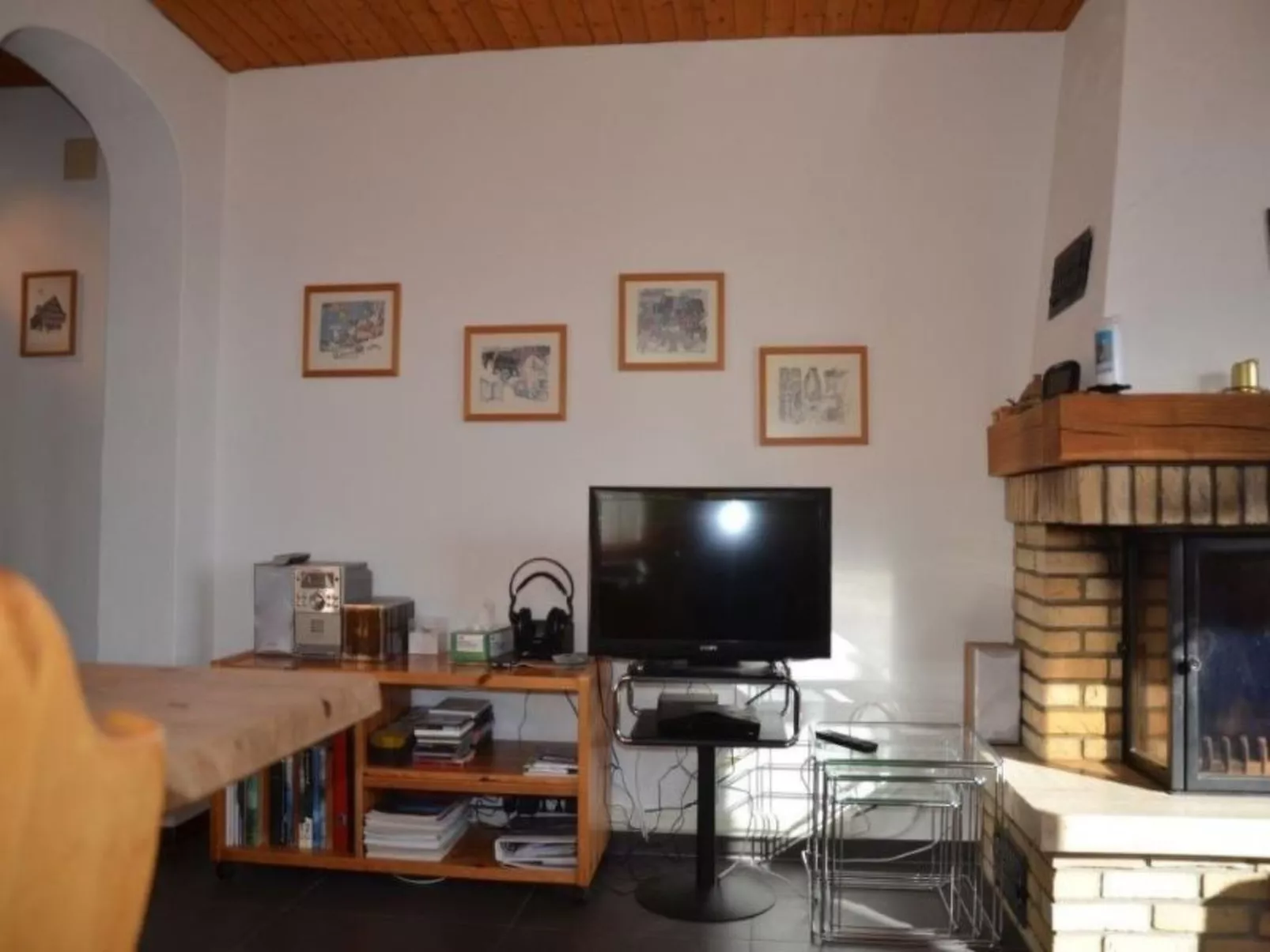 Stonas Sura / Stäuble, (Falera). 3 Zimmerwohnung - Drinnen