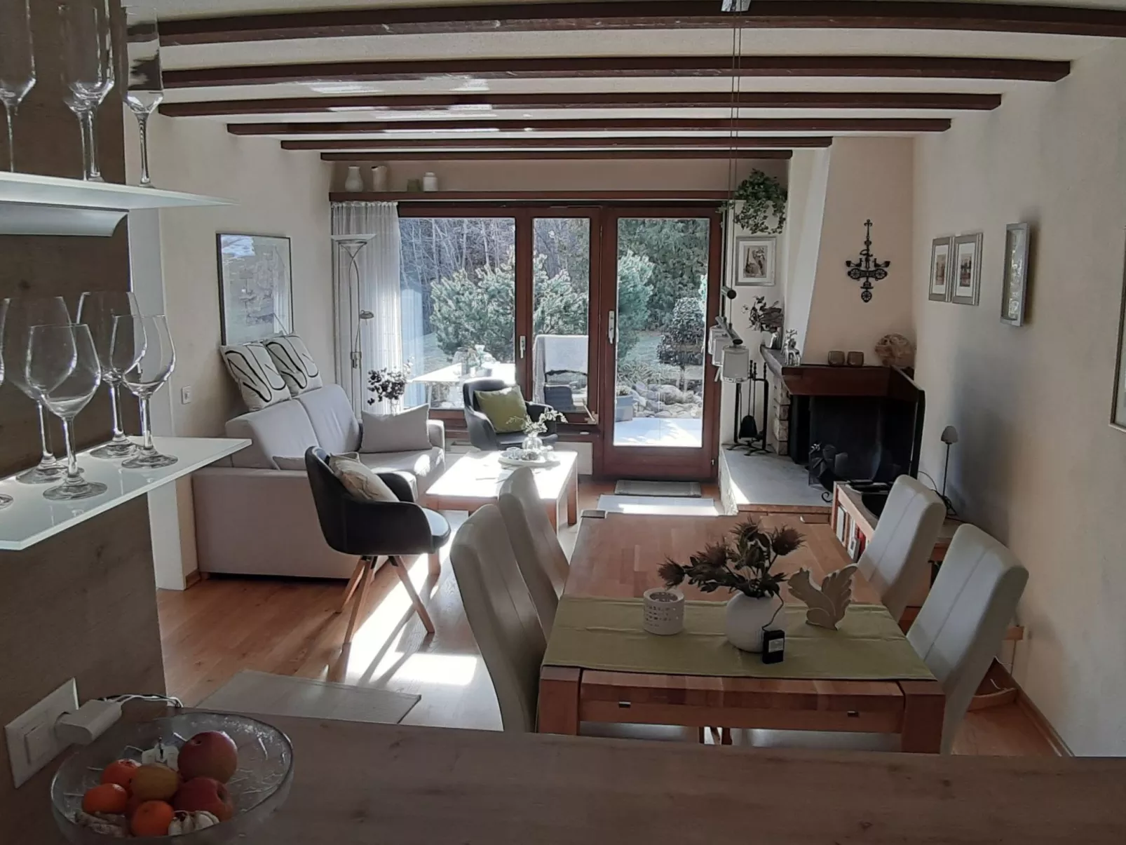 Signinablick, (Laax Dorf). 2.5 Zimmerwohnung, 50m2 für max. 4 Personen - Drinnen