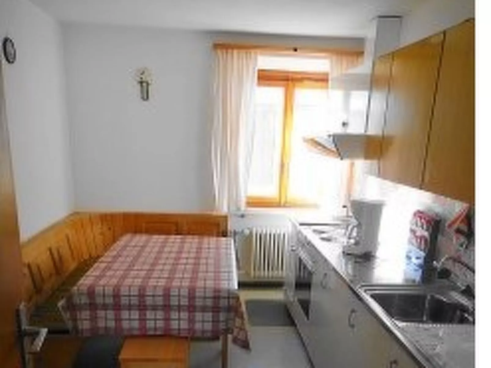 Ferienwohnungen Chasa Muglin 30, (Tschierv). - Inside