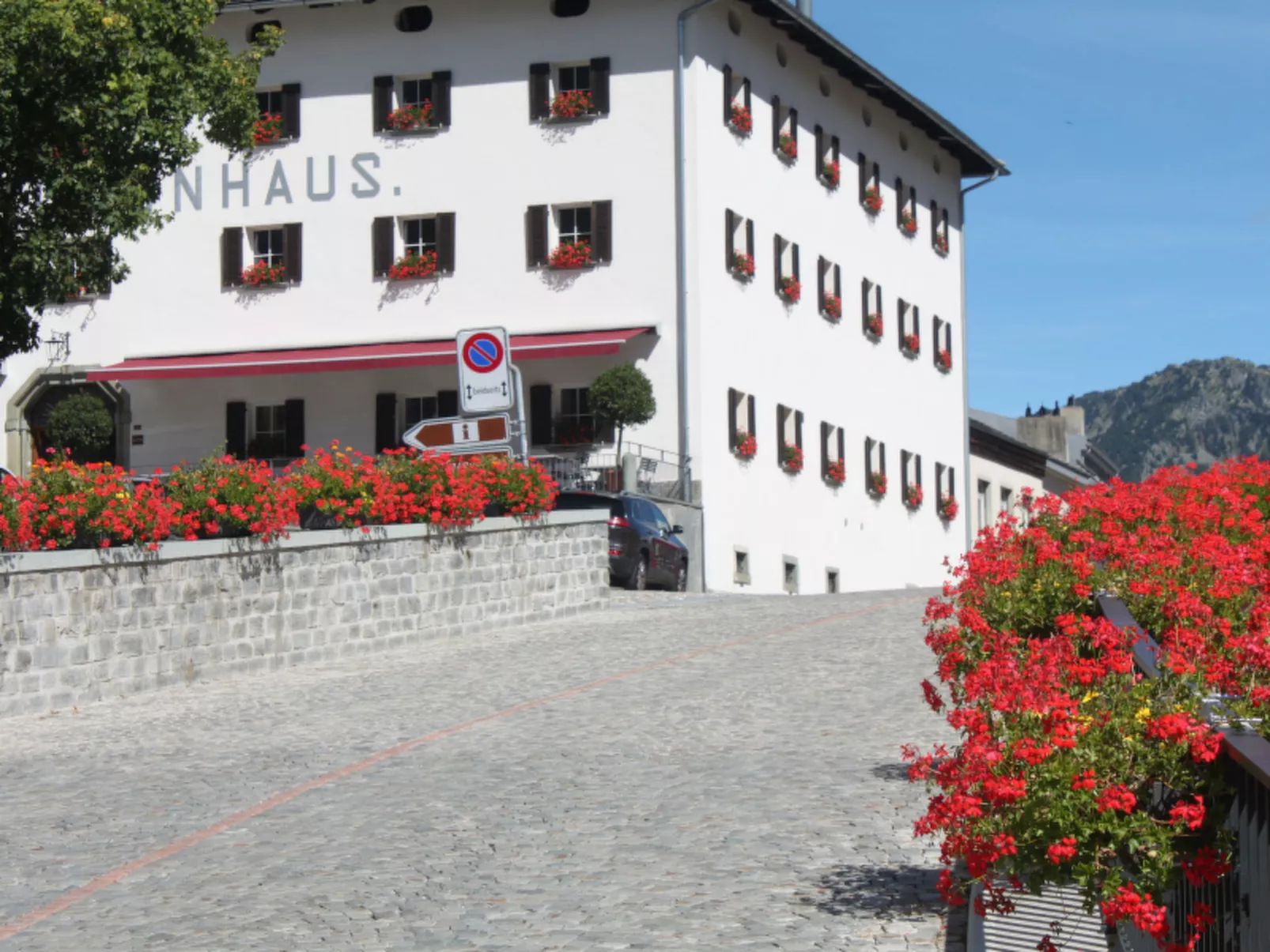 Apartment Beeli, (Splügen). - Outside