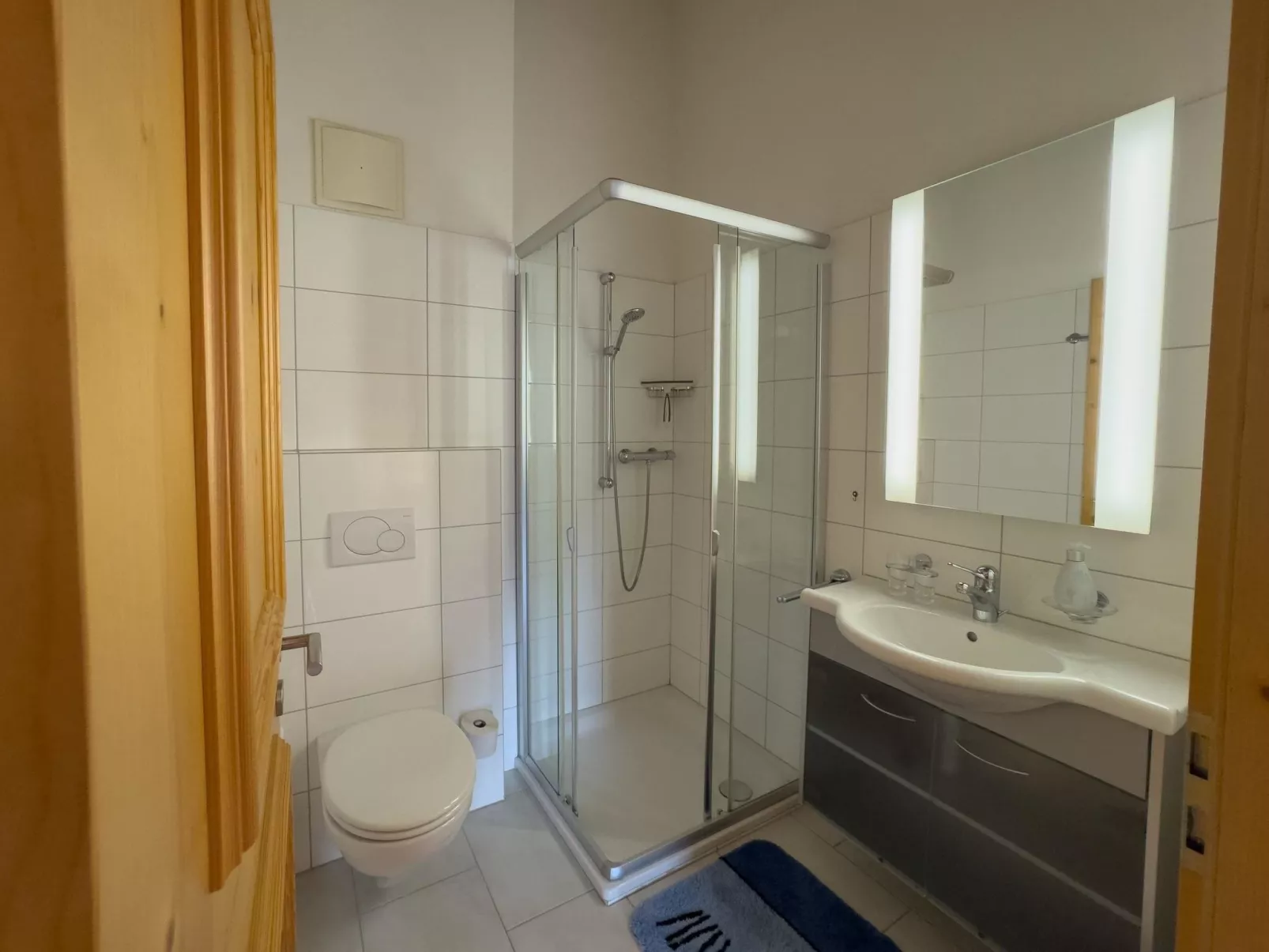 Bergparadies im Laub B5 3½-Zimmerwohnung - Inside
