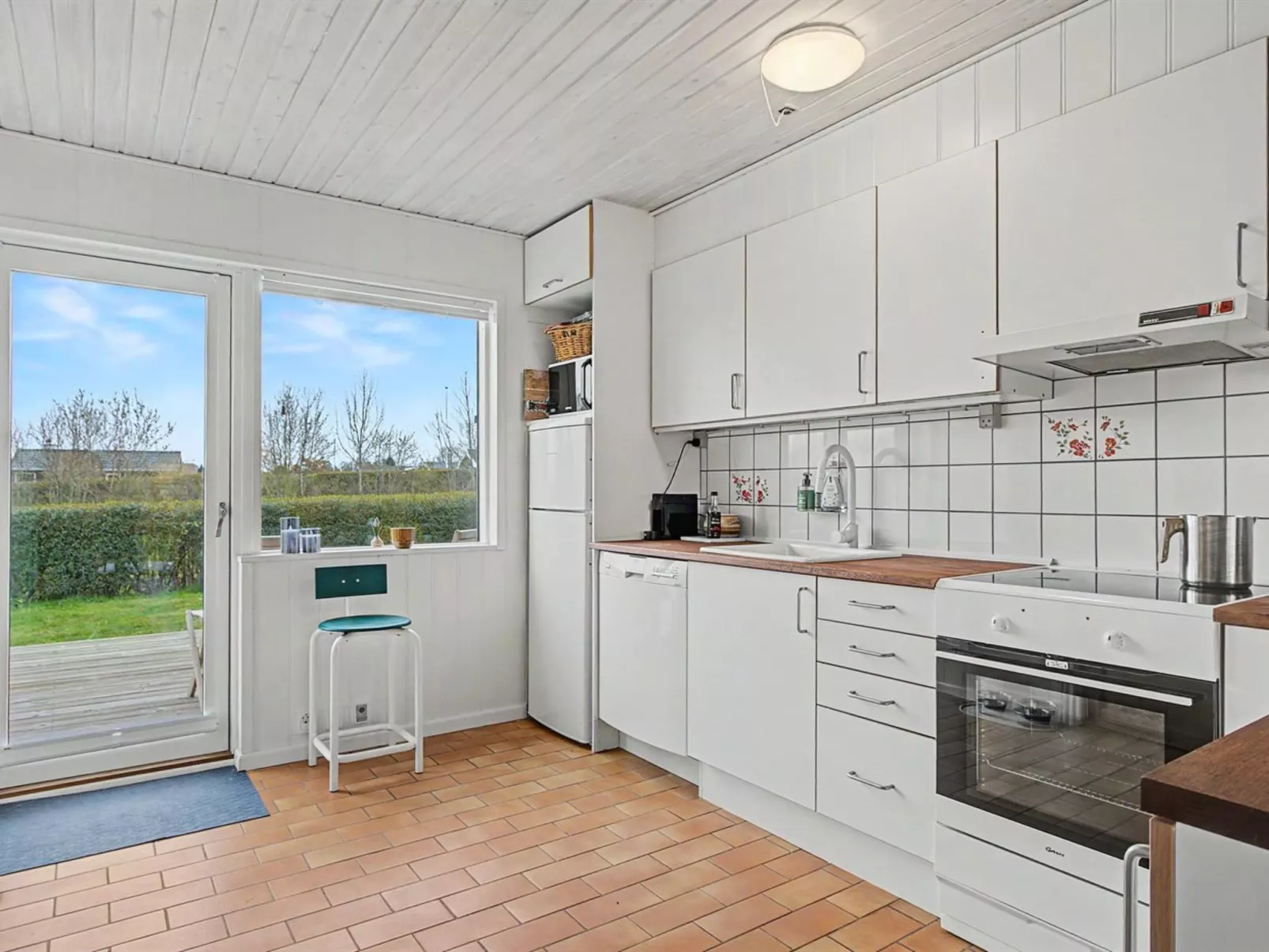 "Jarik" - 340m from the sea - Drinnen