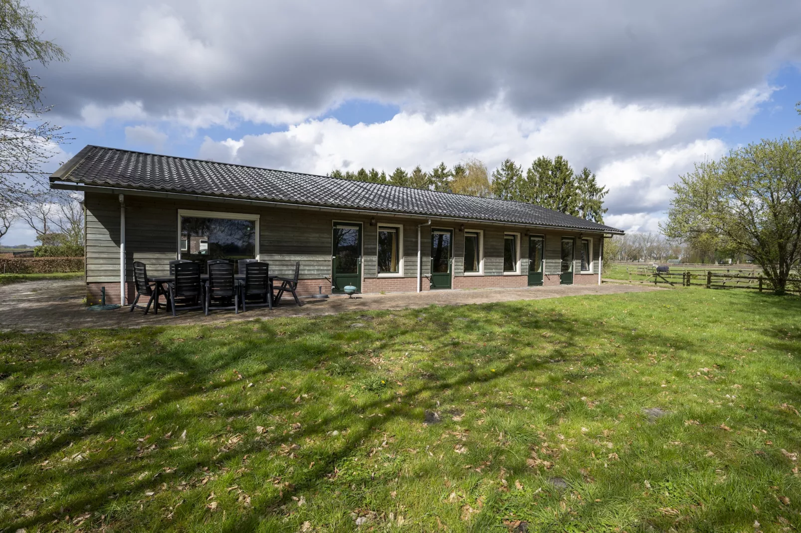 De Kibbelhoeve - Exterior in summer