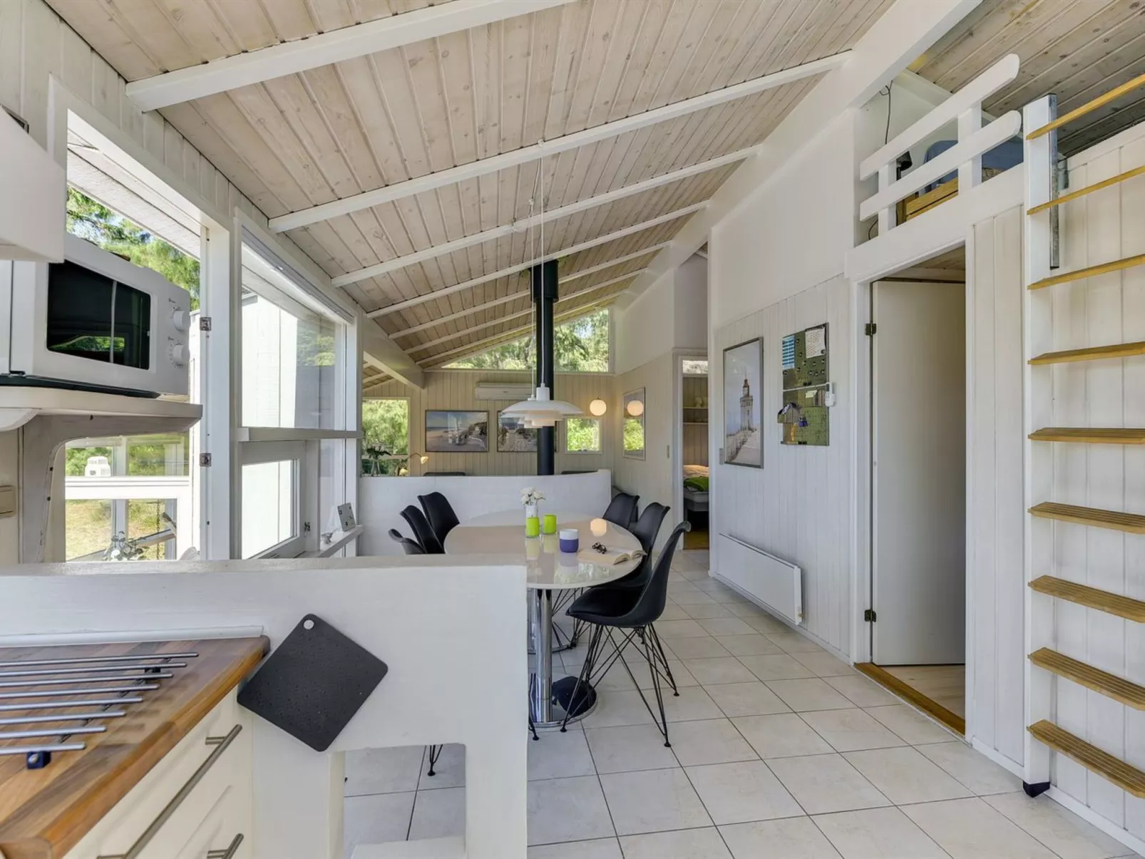 "Immi" - 1.5km from the sea - Drinnen