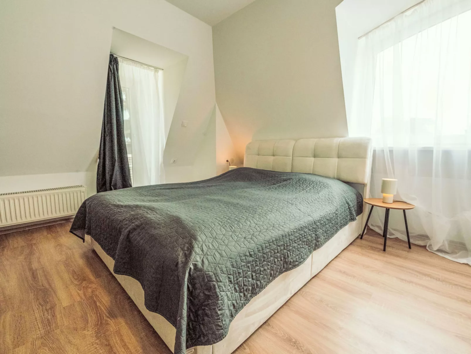 Caesar Apartment mit Terrasse, nahe dem Balaton - Drinnen
