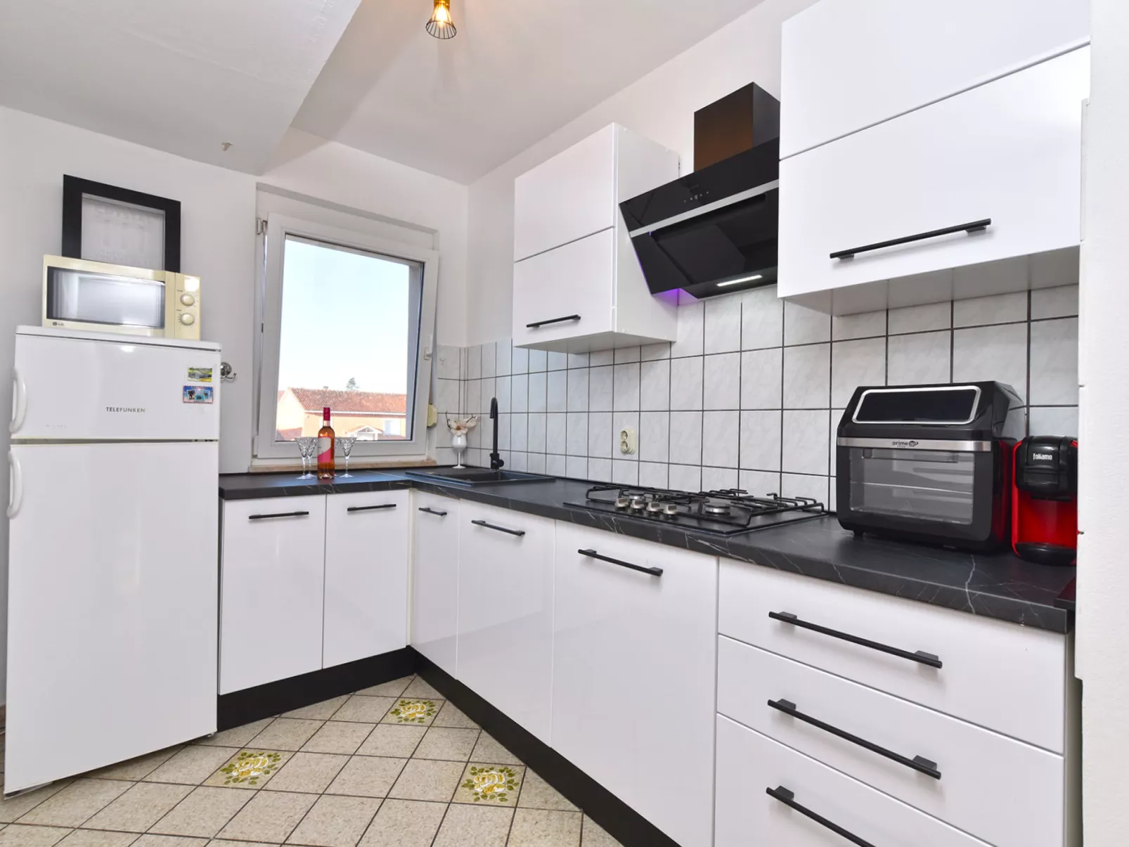 Apartment 143 - Dedans