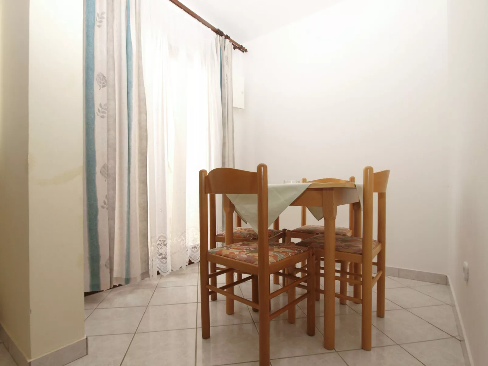 Apartment 1842 - Inside