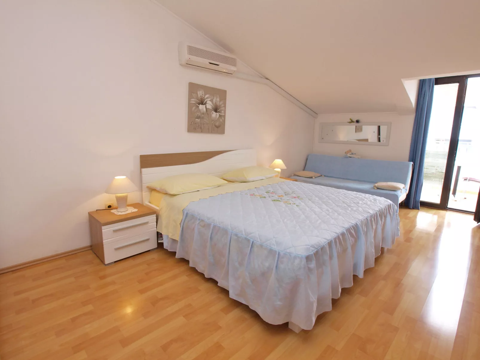 Apartment 1048 - Inside