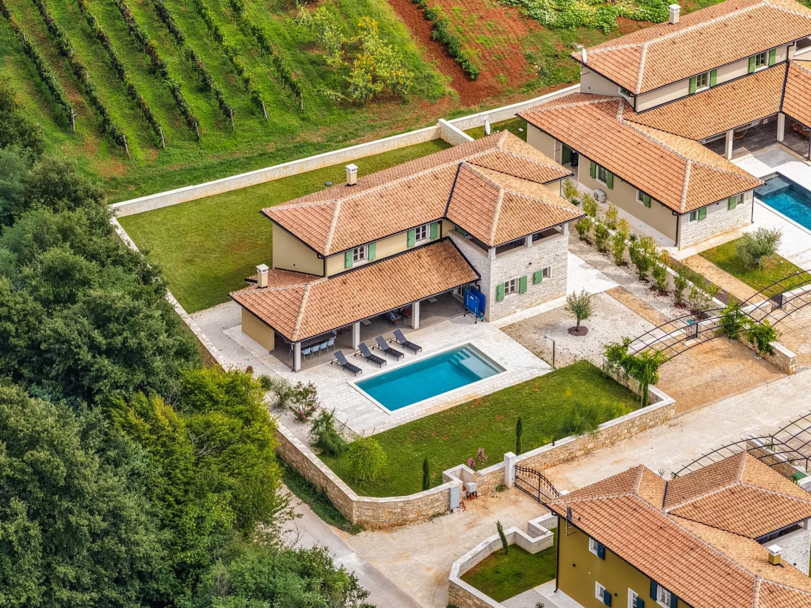 Villa Lunistra - Draußen