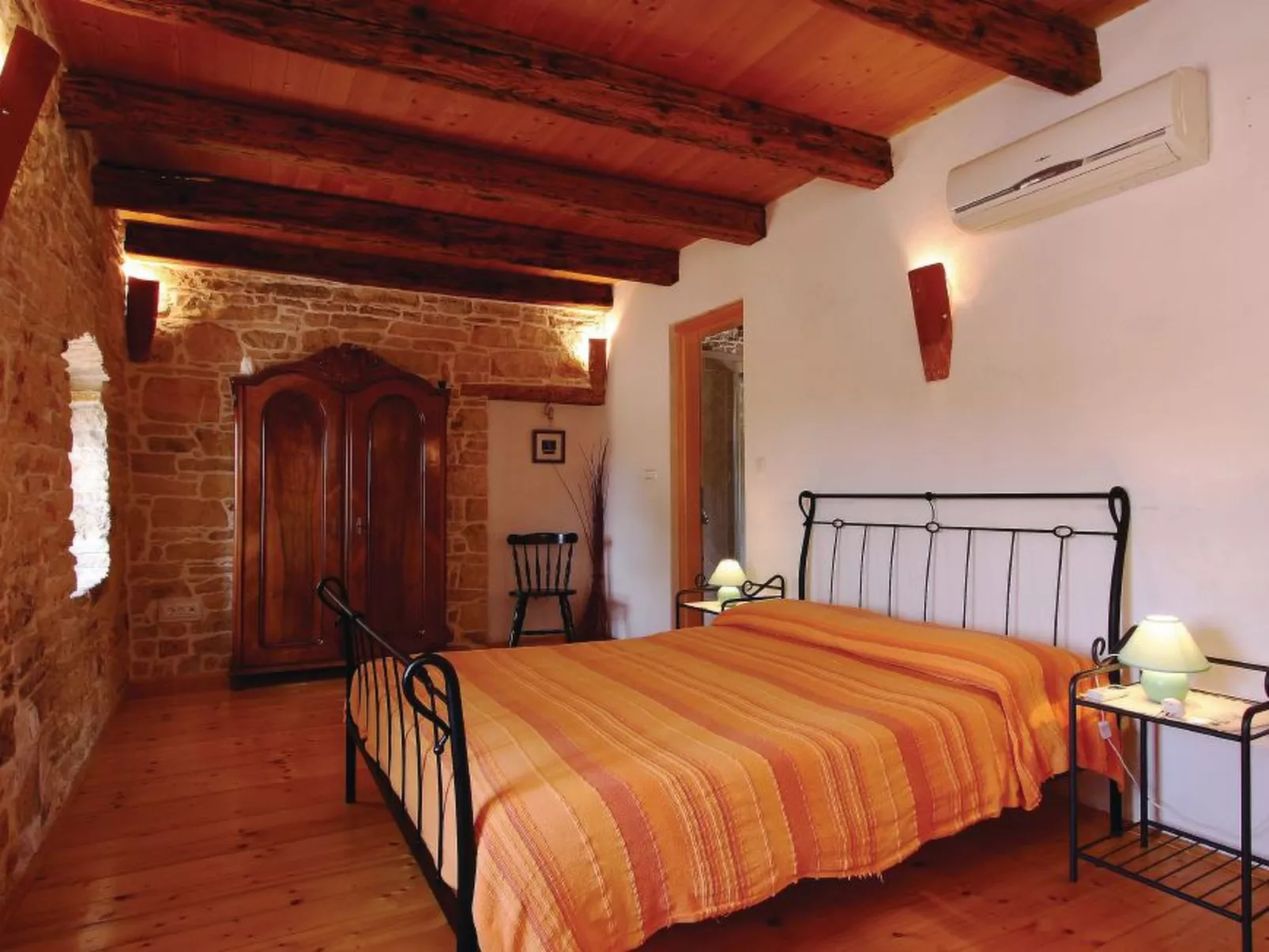 Villa 1212 - Inside