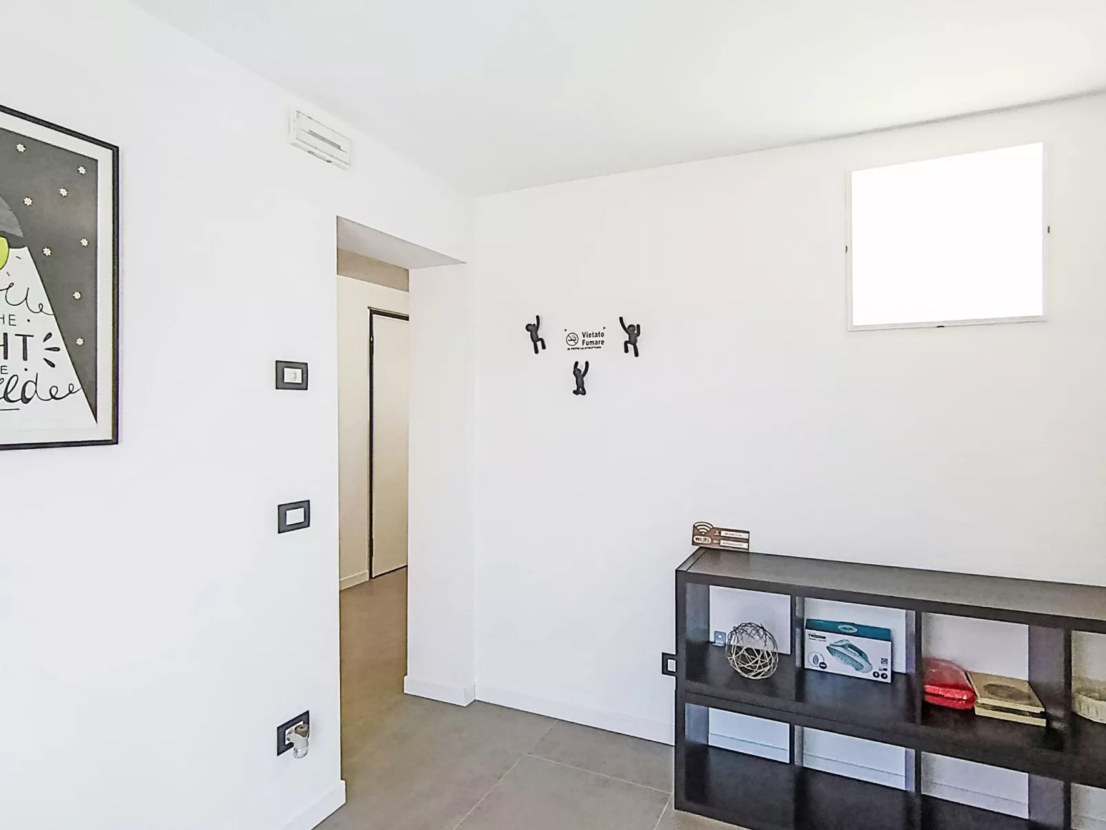 MB Guest House - Inside