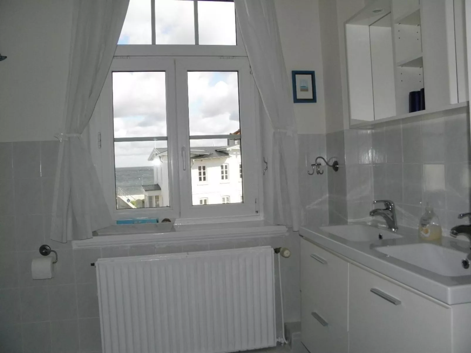 Freundlich eingerichtete Wohnung mit Meerblick - Inside