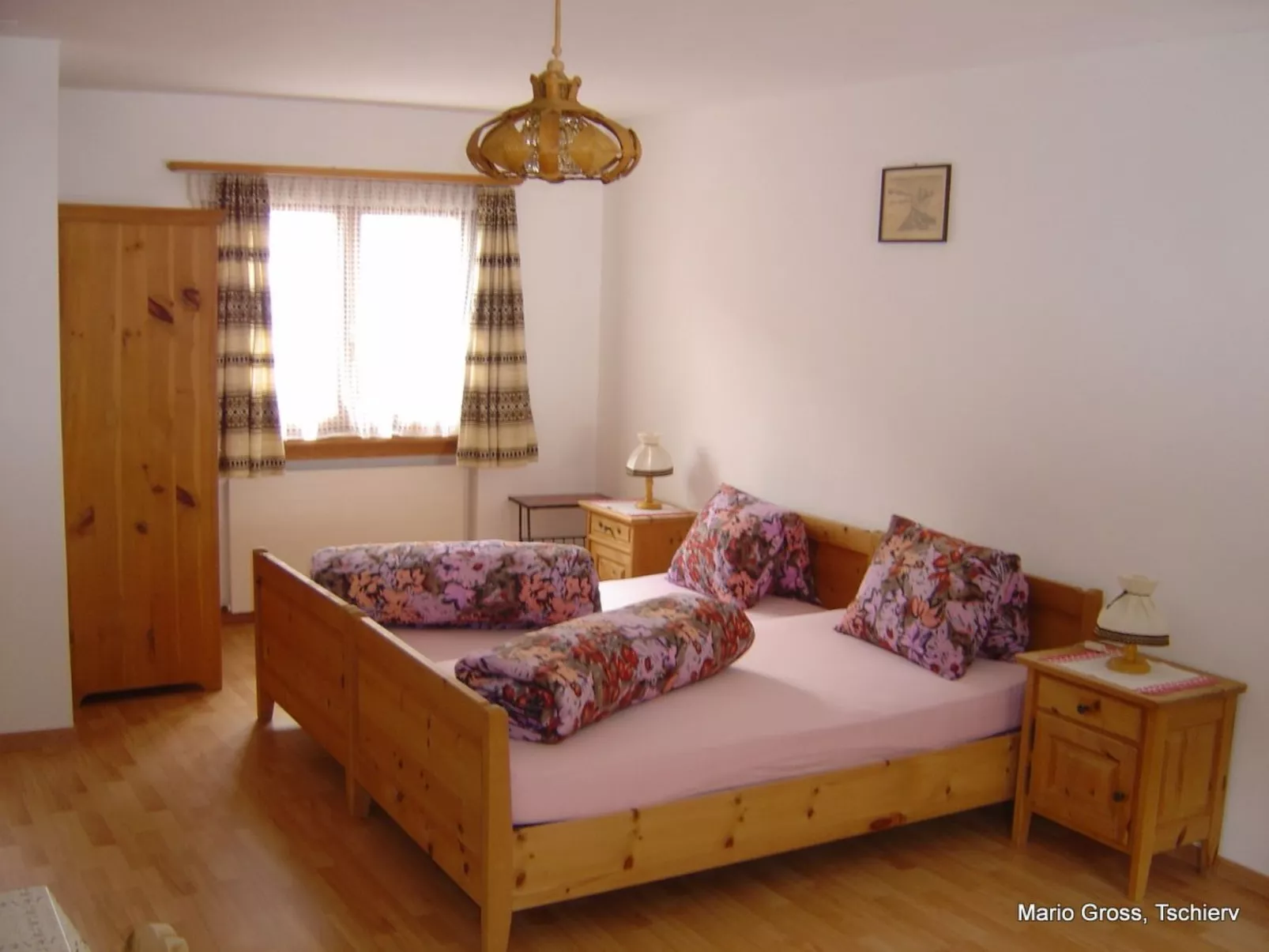 Ferienwohnungen Chasa Muglin 30, (Tschierv). - Inside