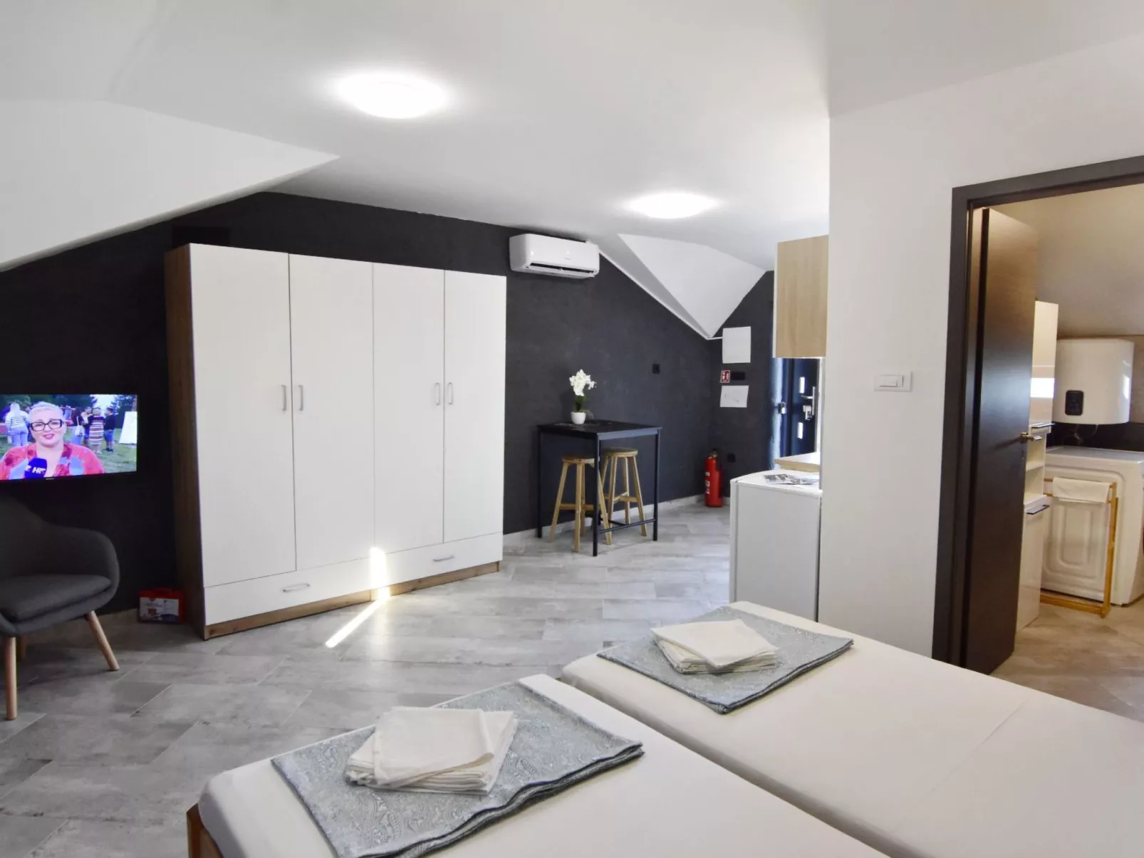 Studio Apartment Fenix - Image-tags.info