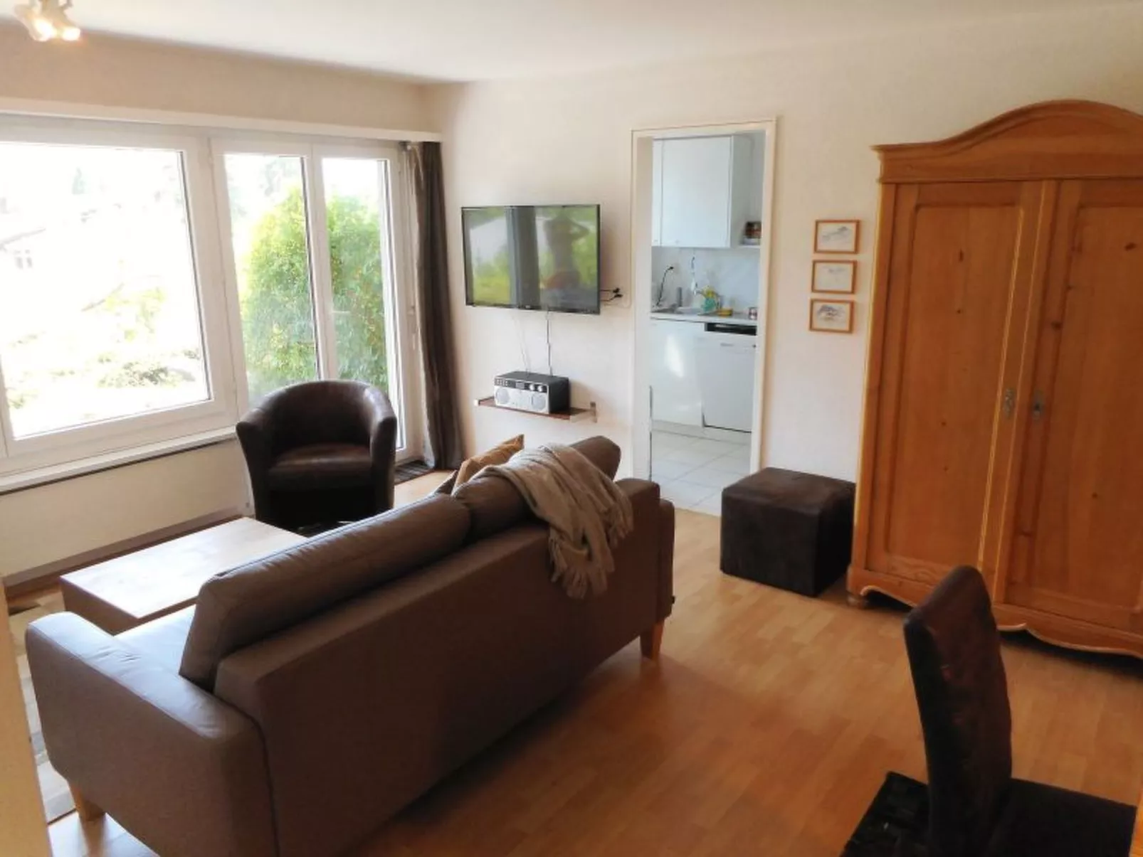 Pignia 2 / Greulich, (Laax Dorf). 3 Zimmerwohnung - Drinnen