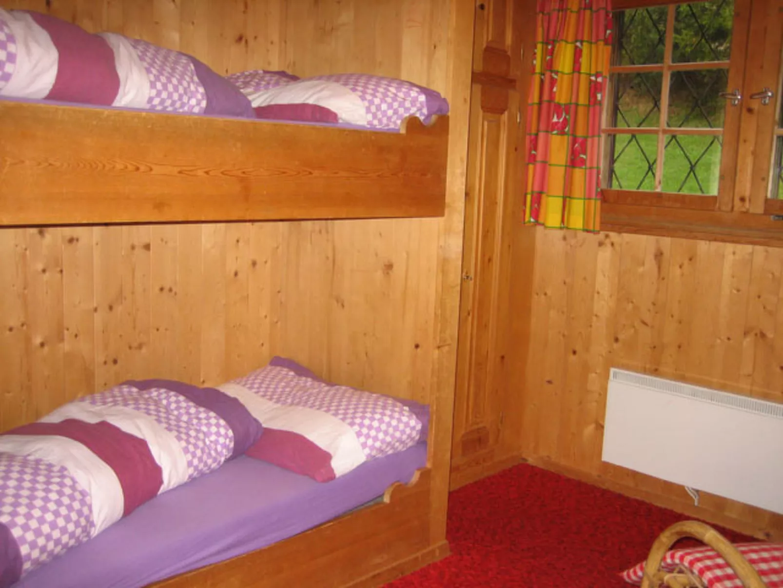 Familie Rüegg, (Flims Fidaz). 4 Zimmer Einfamilienhaus - Drinnen