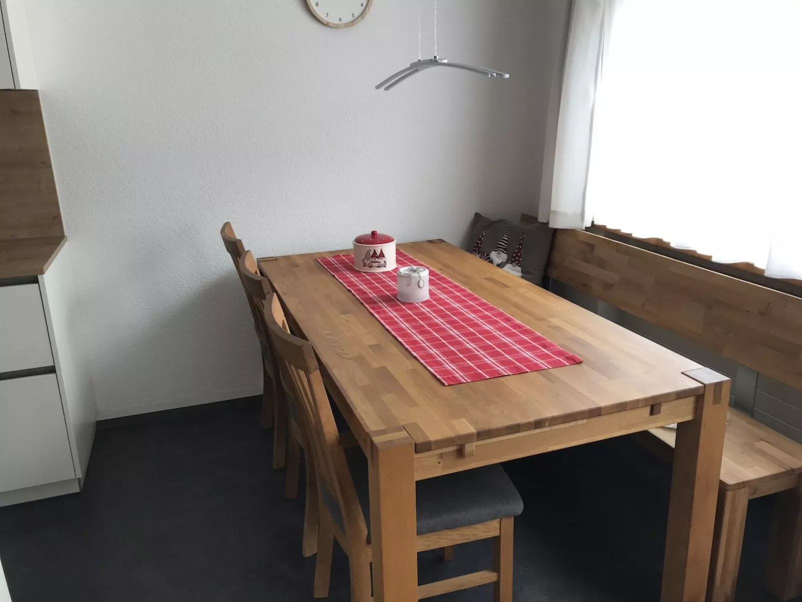 Suravia 56, (Müstair). - Inside