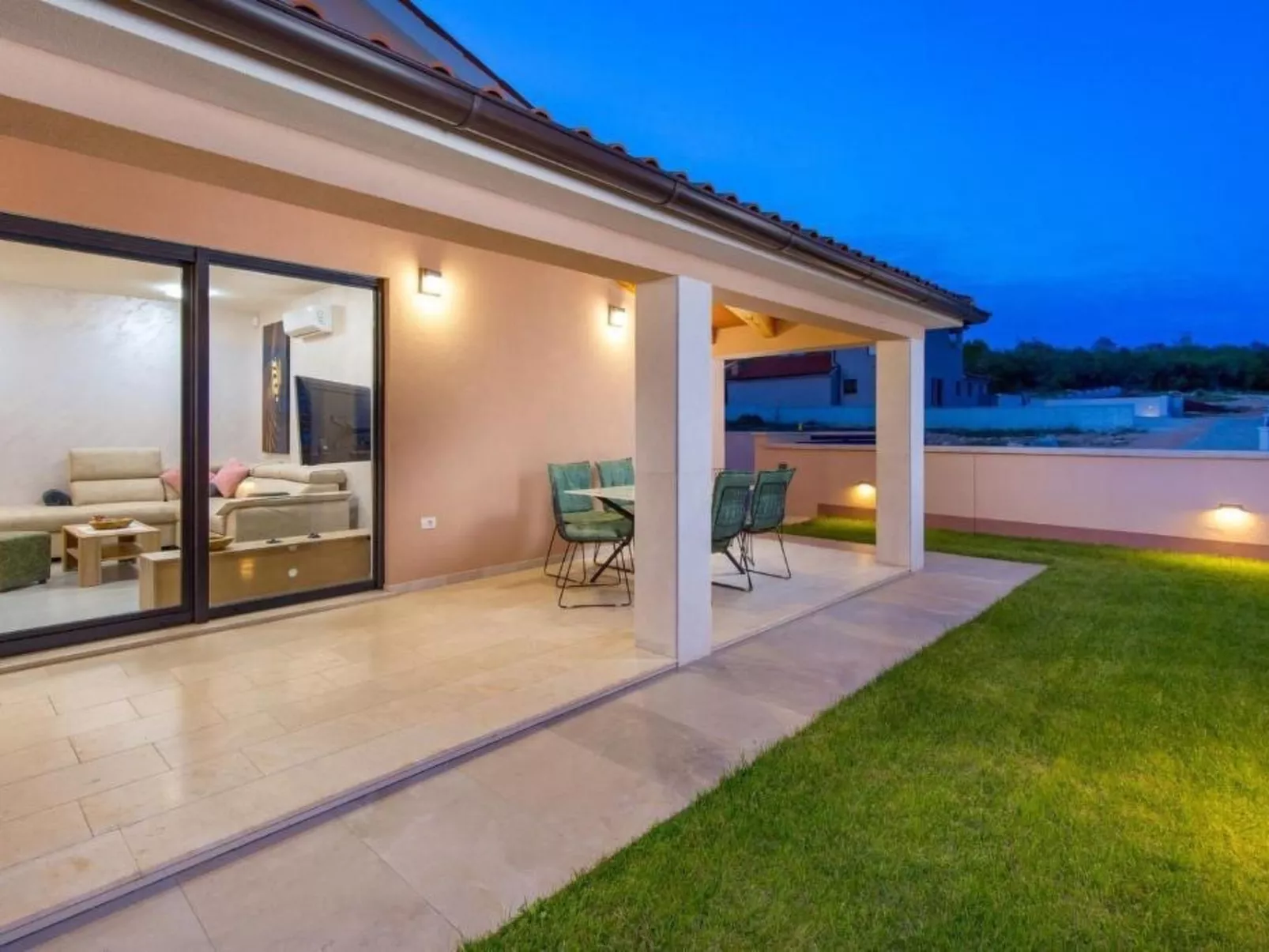 Villa Jessica - Outside