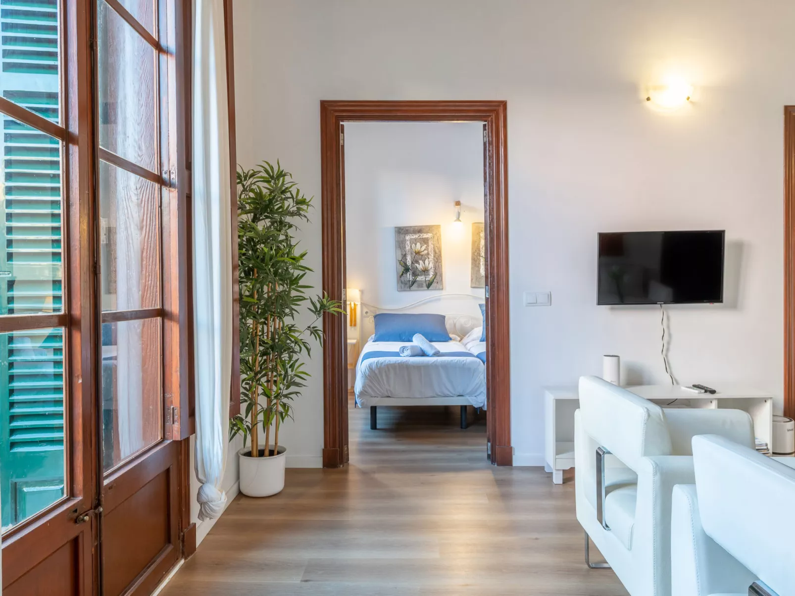 HOLIDAY PALMA APARTMENT 3 - Inside