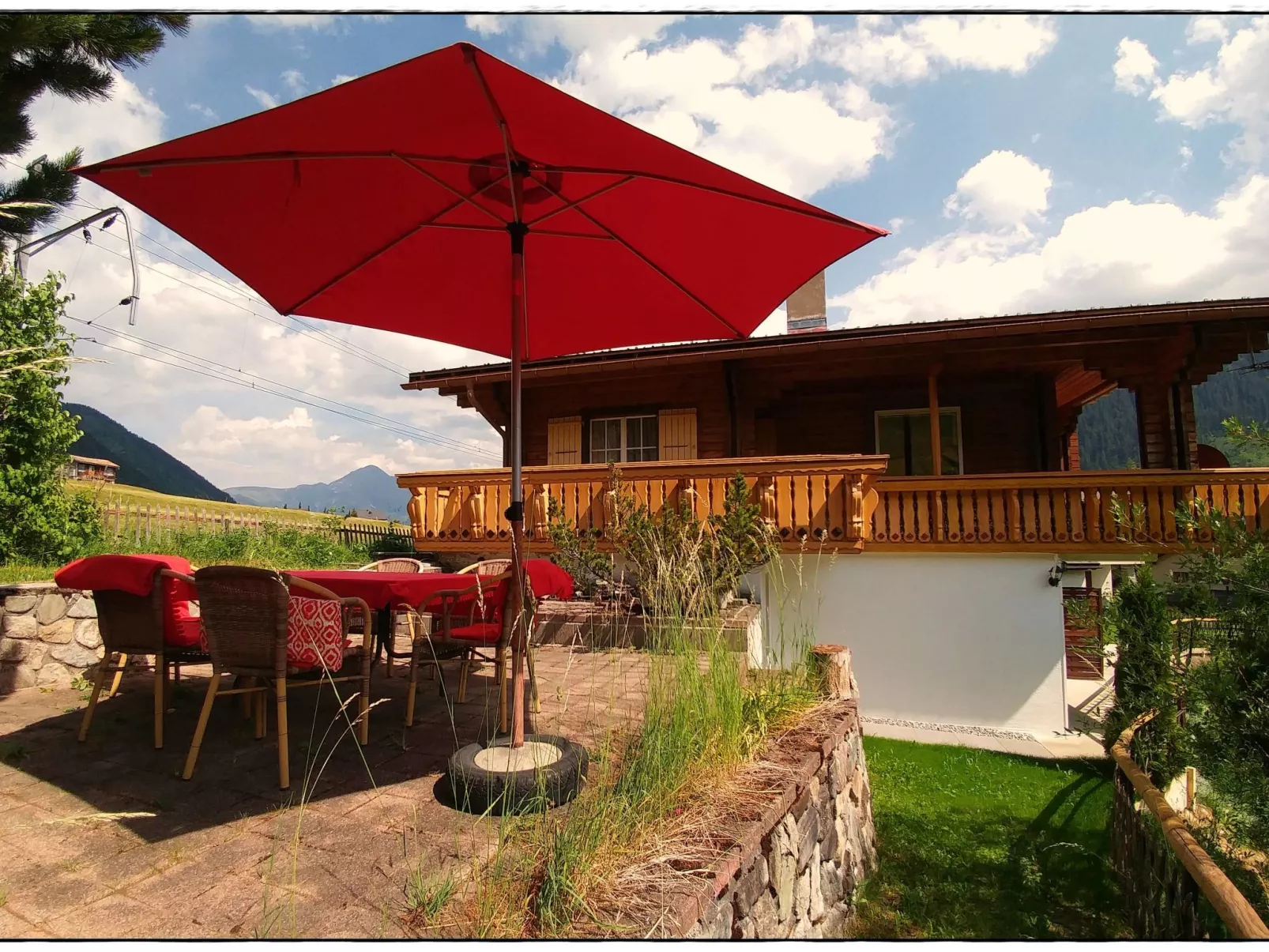 Chalet Dargun Bünter, (Camischolas/Sedrun). - Draußen