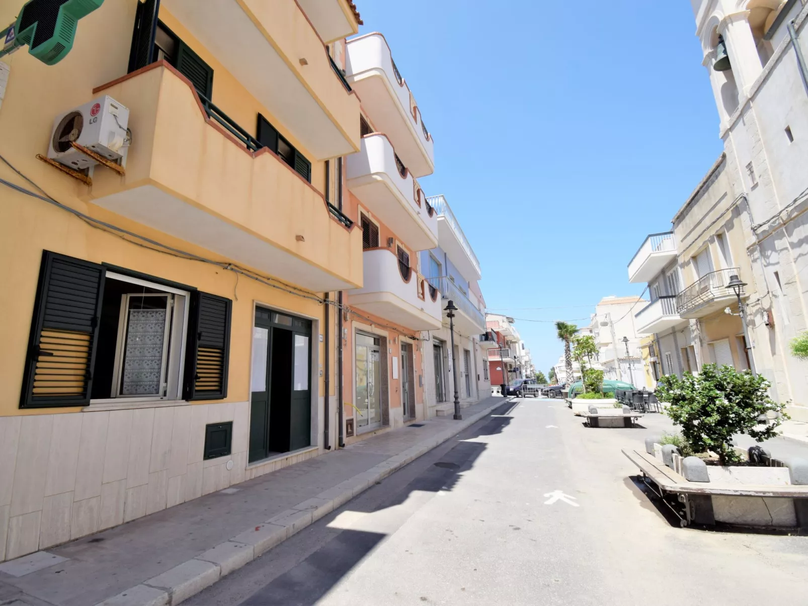 MarEmi Portopalo-Outside