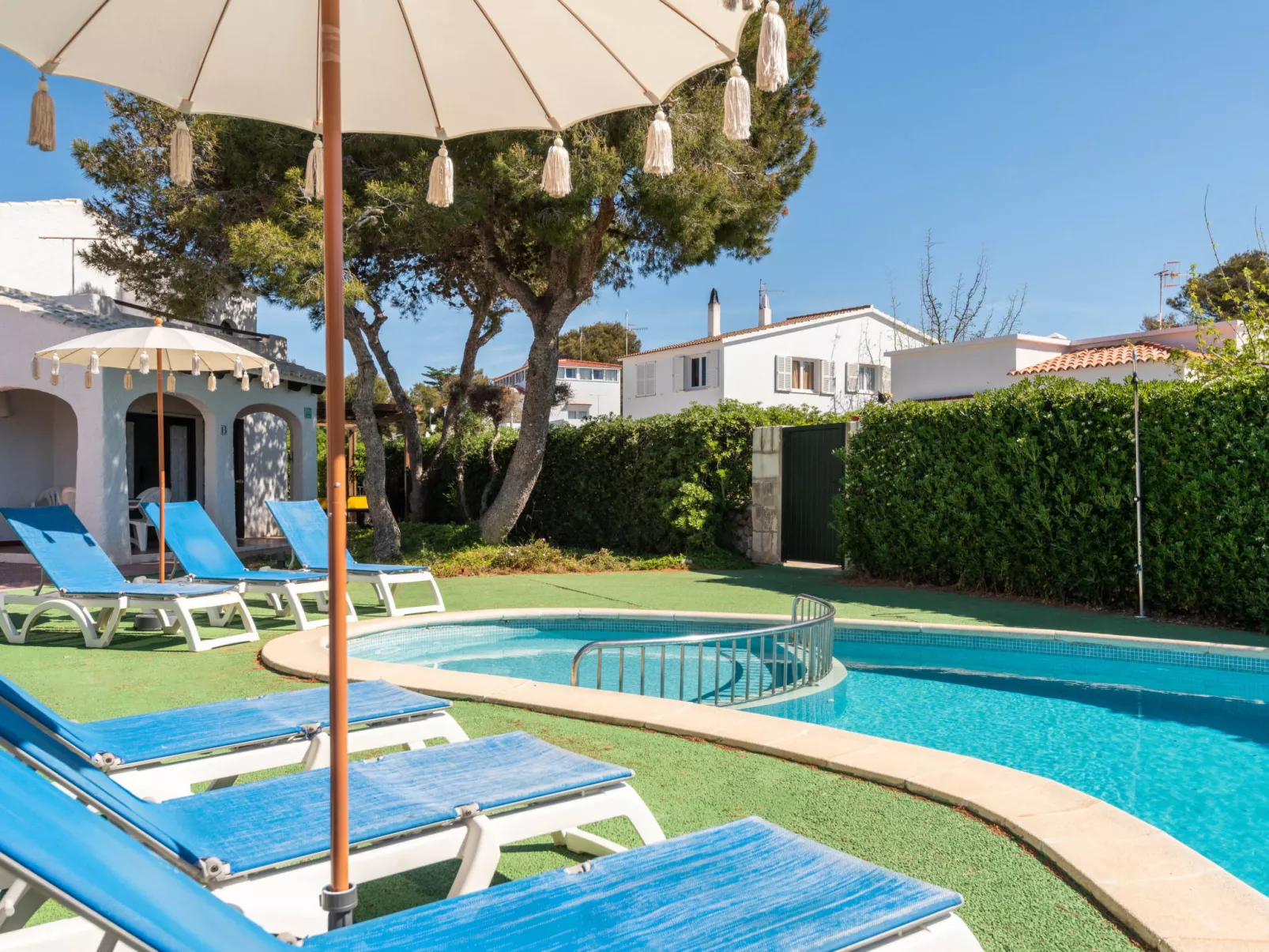 Apartamentos MONSINES 13 C - Dehors
