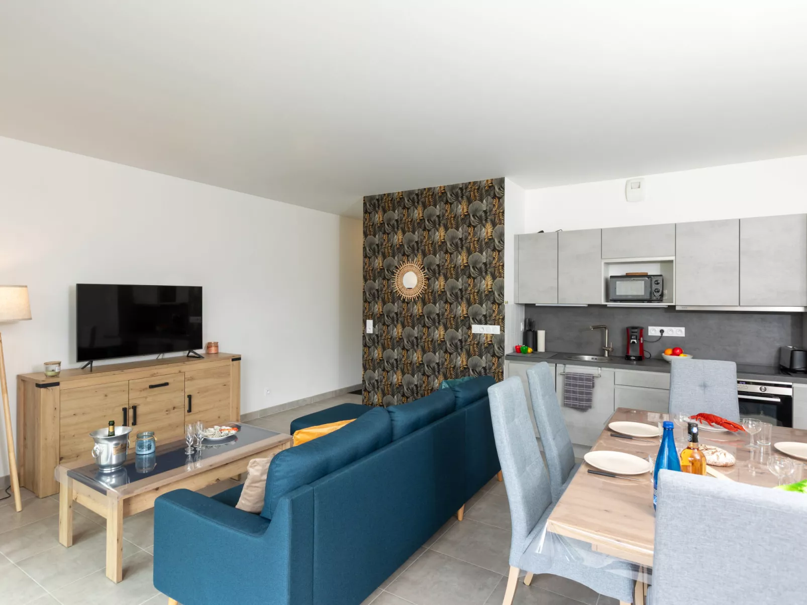 Newquay - Inside