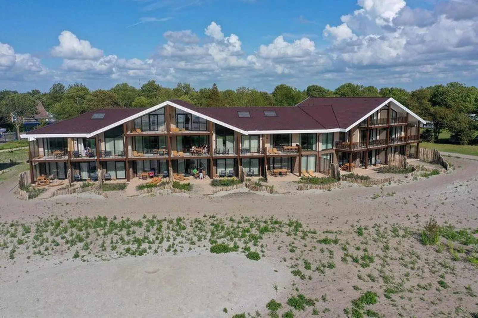 Luxury Beach Apartment | 8 Pers. - Außenbereich Sommer