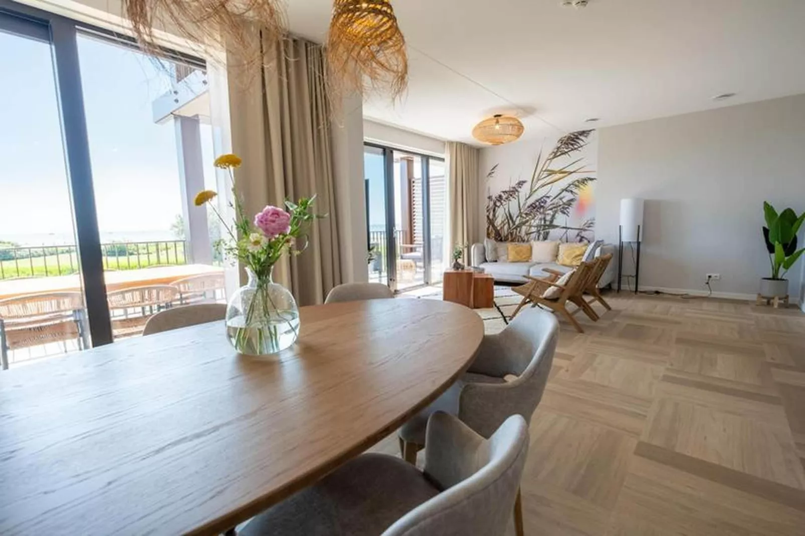 Luxury Beach Apartment | 6 Pers. - Wohnzimmer