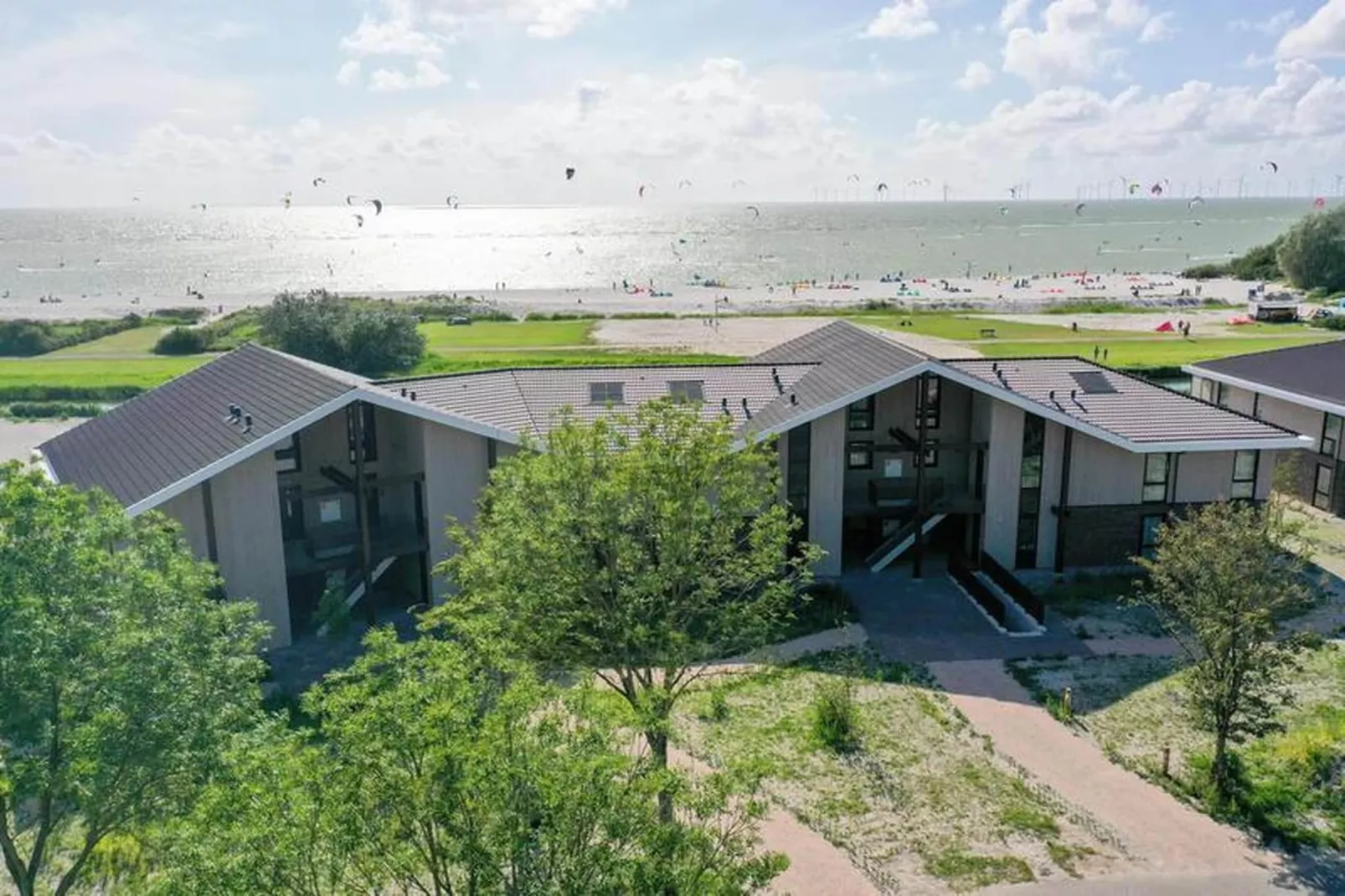 Luxury Beach Apartment | 4 Pers. - Außenbereich Sommer