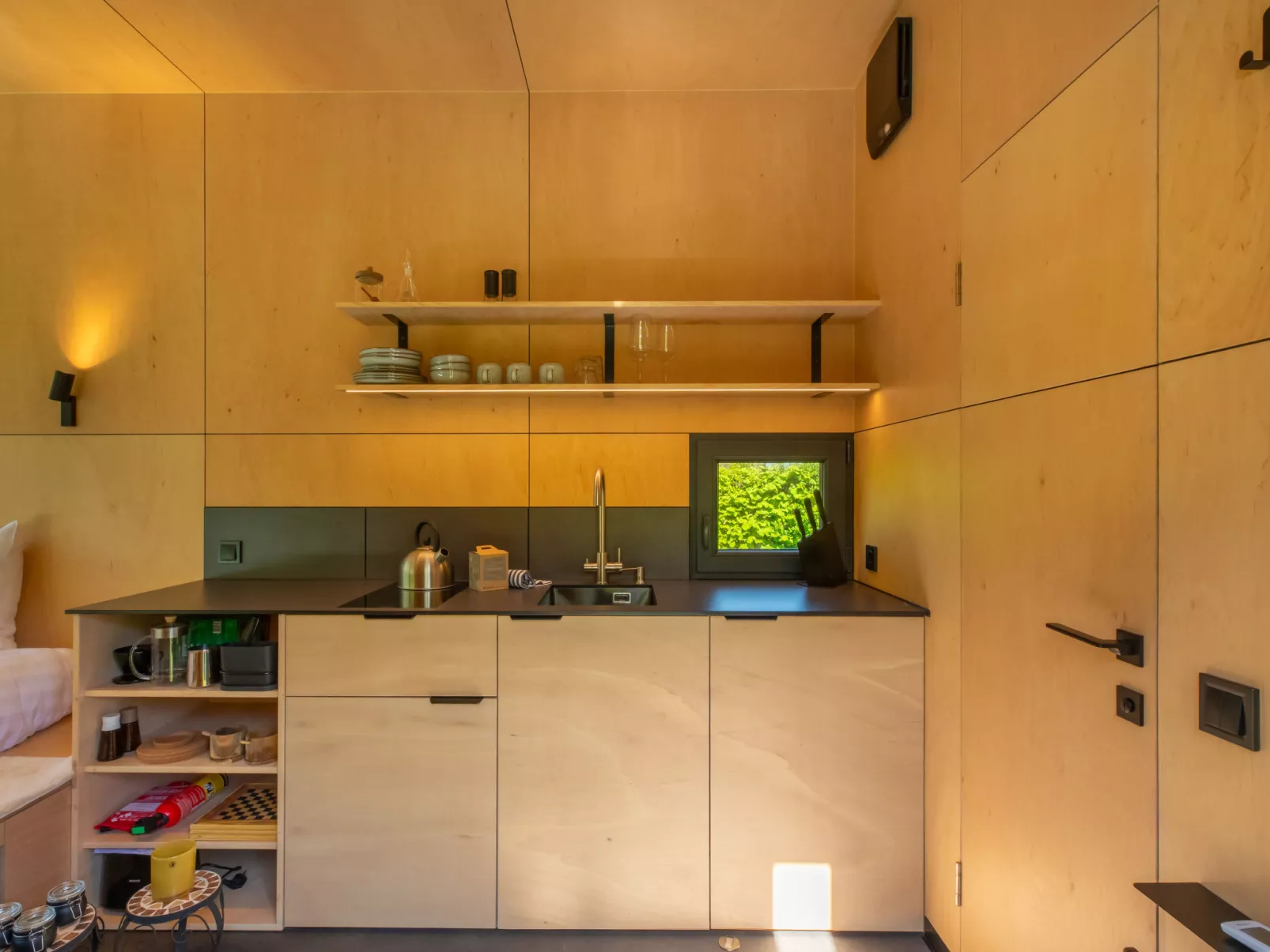 Tiny Cabin Sunshine no 21 - Dedans
