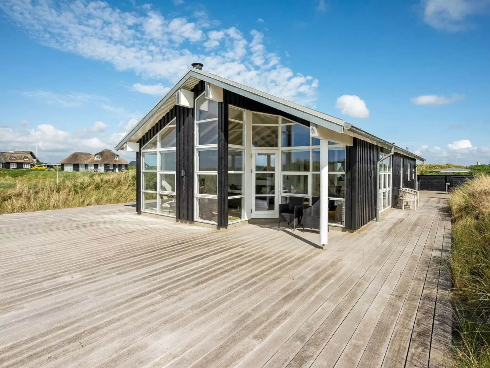 "Tume" - 250m from the sea - Outside