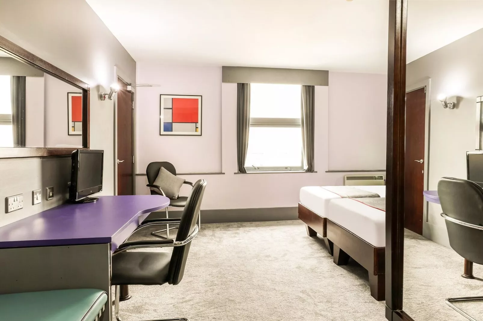 Superior Double King room - Bedroom