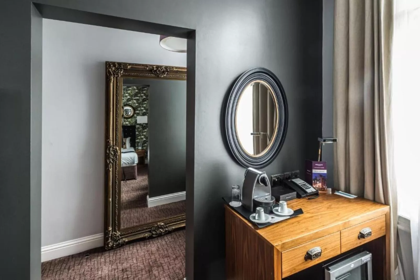 Compact Double Room - Schlafzimmer