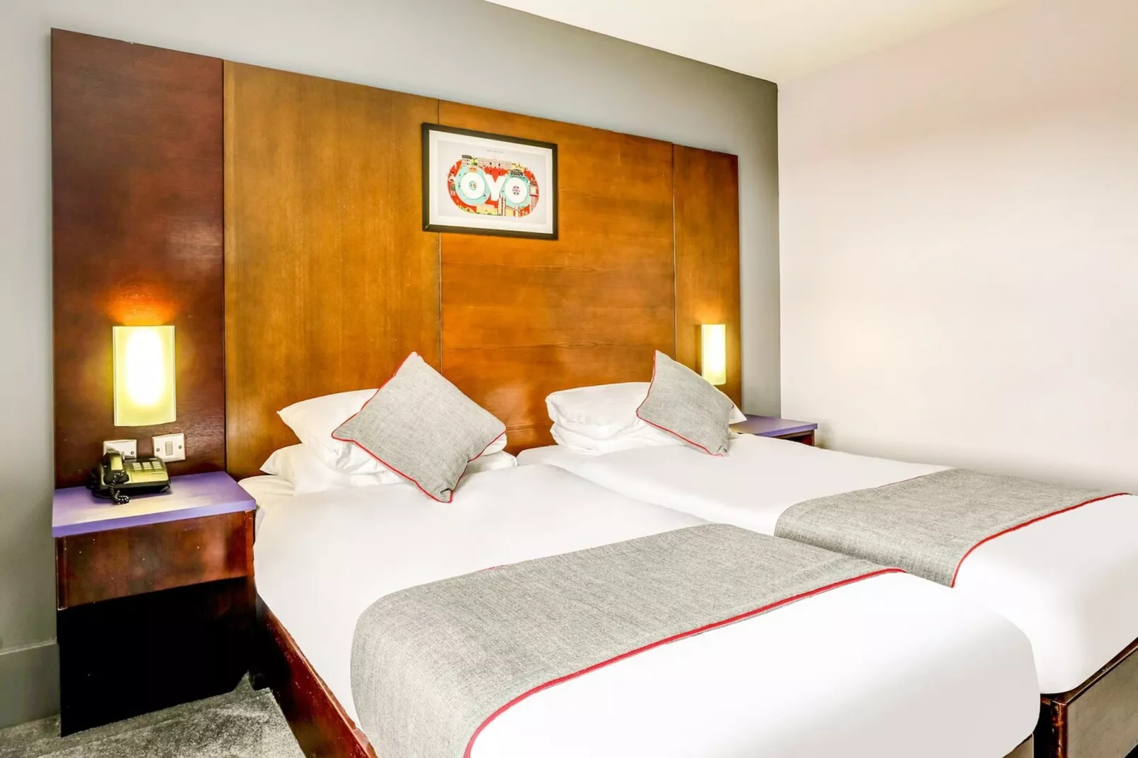 Standard Twin Room - Schlafzimmer