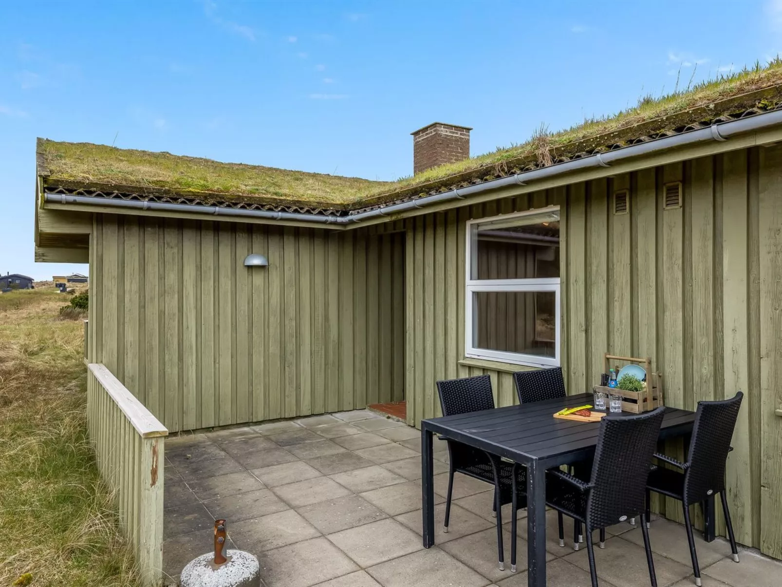 "Sighfrith" - 500m from the sea - Outside
