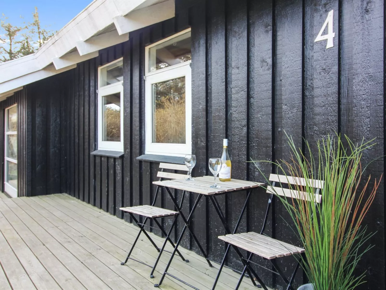 "Ømod" - 300m from the sea - Outside