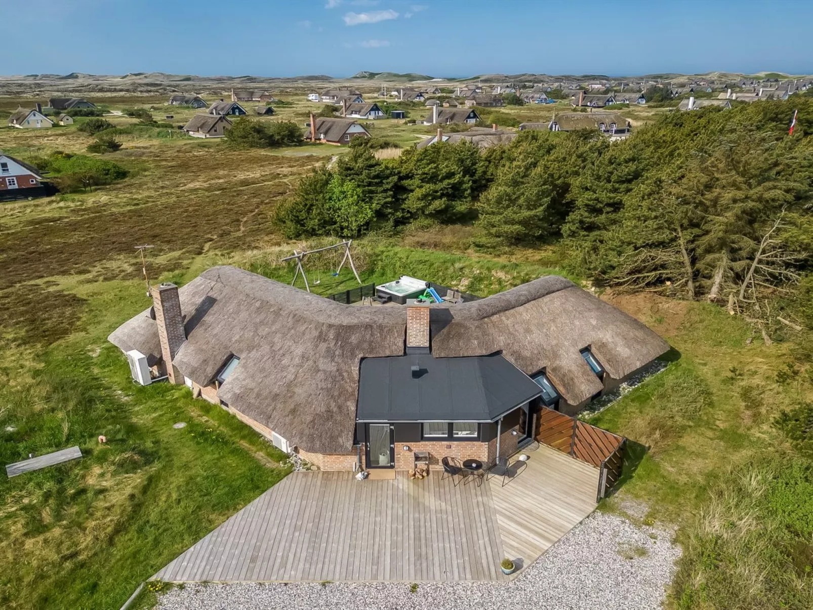 "Kimon" - 750m from the sea - Outside