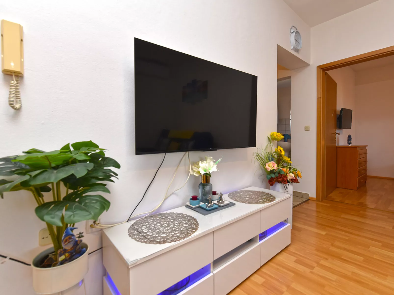 Apartment 143 - Dedans