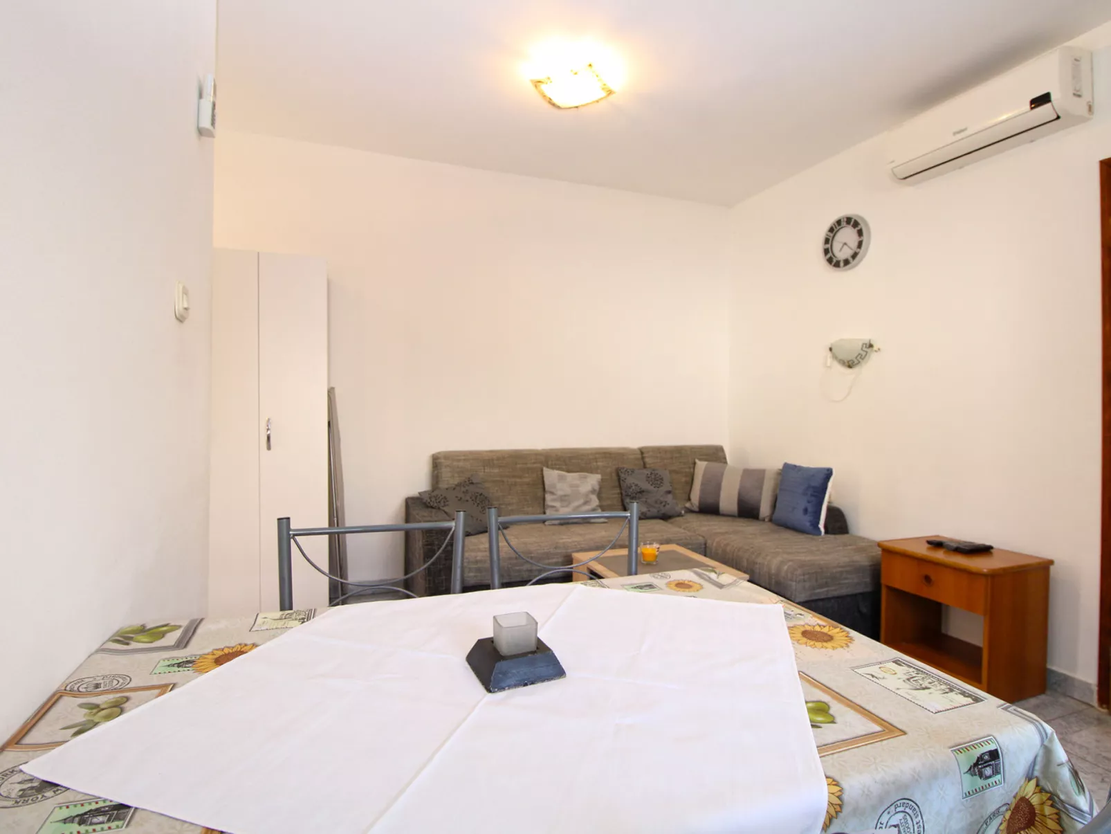 Apartment 768 - Dedans