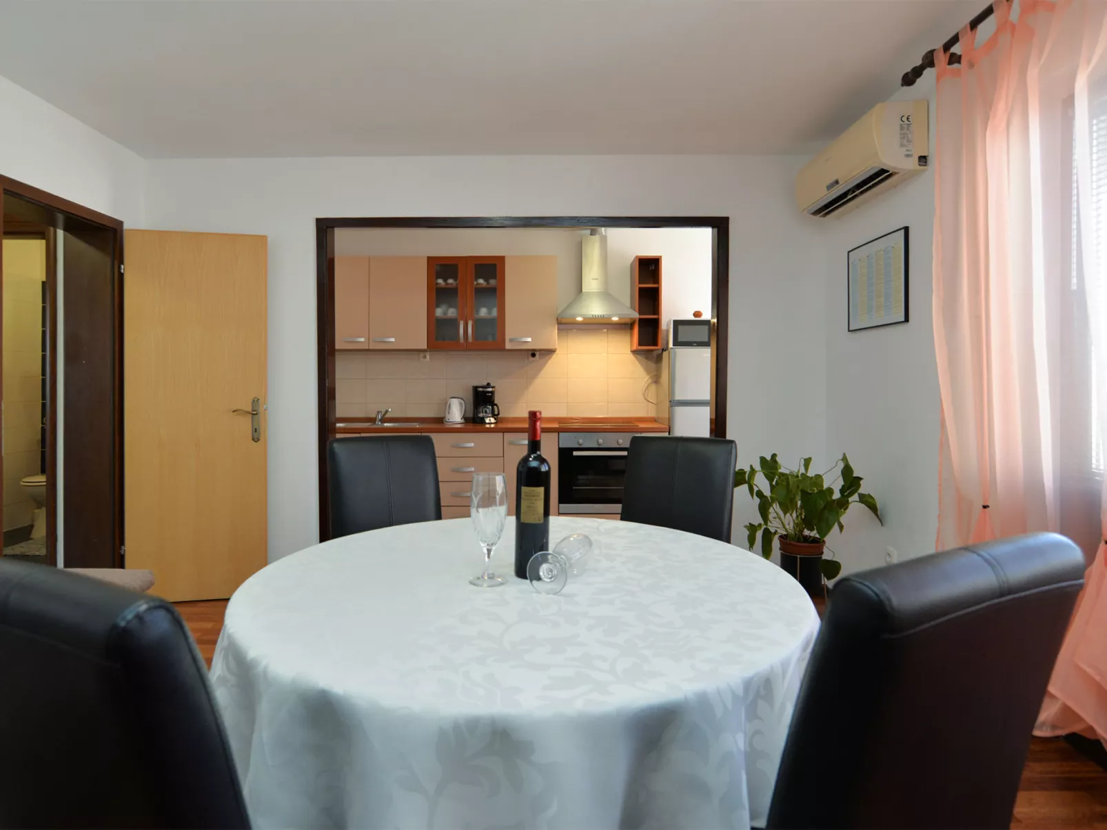 Apartment 2074 - Dedans